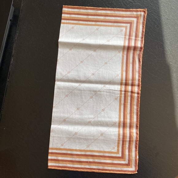 Gucci Vintage Authentic Square Scarf/Handkerchief 18.5” x 18.5” - Picture 8 of 11